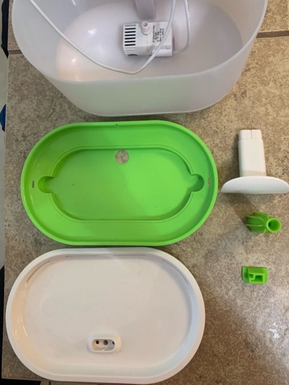 Petlibro Automatic Water Fountains, for
cats or small dogs w/ filters.